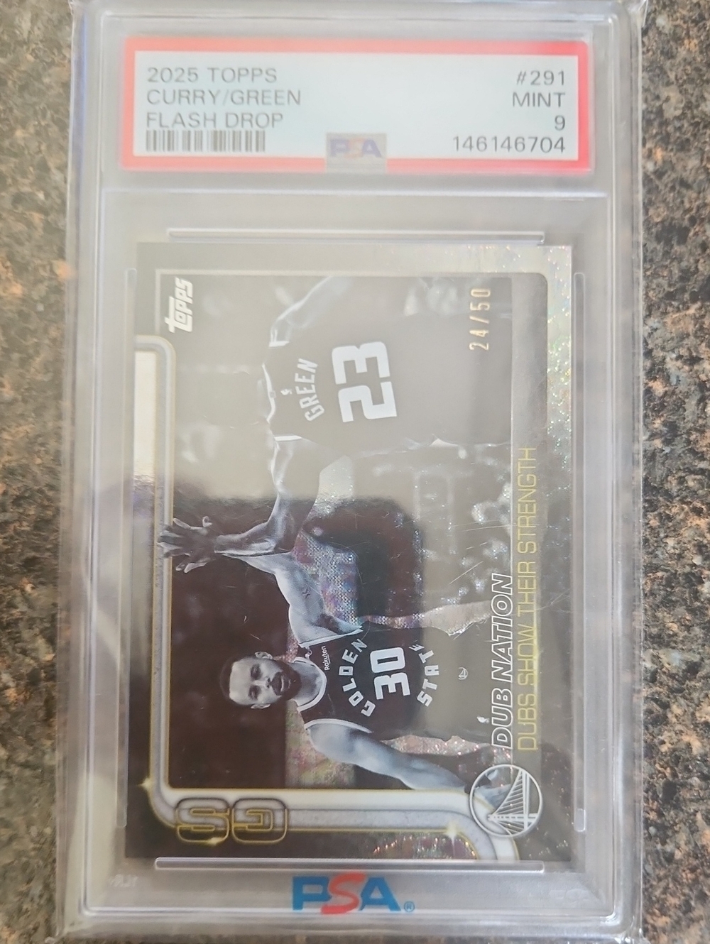 Topps 2025 Flash Drop Stephen Curry Green Parallel PSA 9